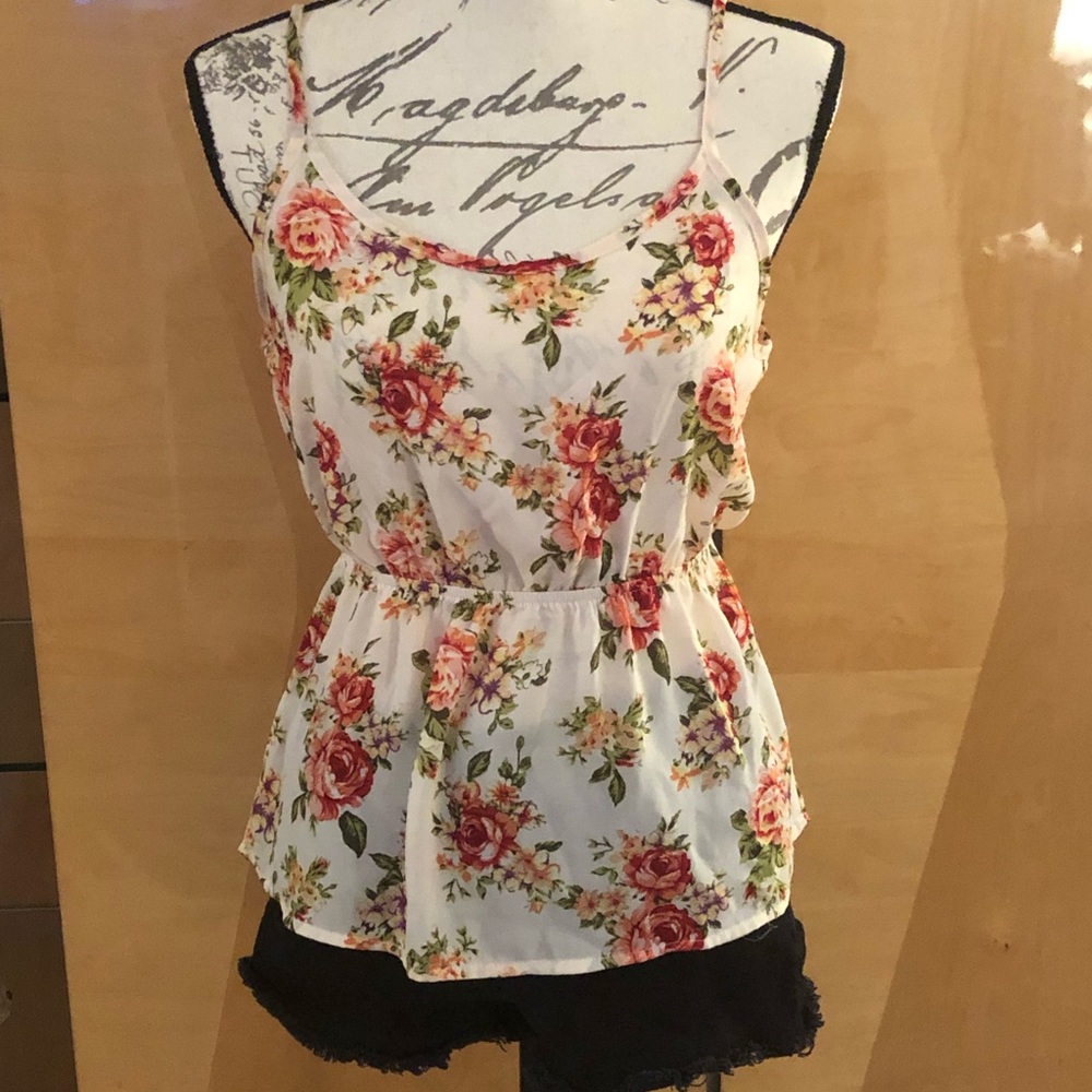floral tank top